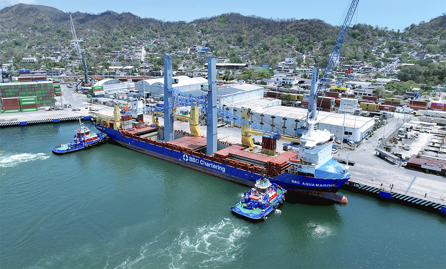 Arrival of crane at TIMSA