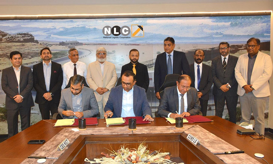 (Seated right to left) Mr. Muhammad Rizwan, General Manager - Off Dock Terminal of NLC; Mr. Navaid Qureshi, General Manager & Head of Business Unit of Hutchison Ports KICT and Mr. Abdus Salam Ahmad Bawany, Chief Finance Officer of Mega Motor Company BYD. (Seated right to left) Mr. Muhammad Rizwan, General Manager - Off Dock Terminal of NLC; Mr. Navaid Qureshi, General Manager & Head of Business Unit of Hutchison Ports KICT and Mr. Abdus Salam Ahmad Bawany, Chief Finance Officer of Mega Motor Company BYD.